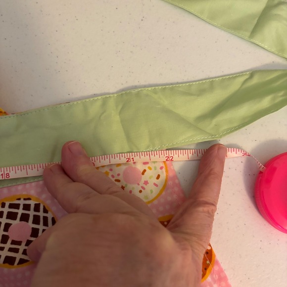 BabyBoom Kids Apron Pink Donut Print Green Trim Sweet Treat Baking Cottage - Picture 11 of 11